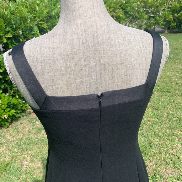 Maggy London Petites Black Dress - Picture 6 of 9